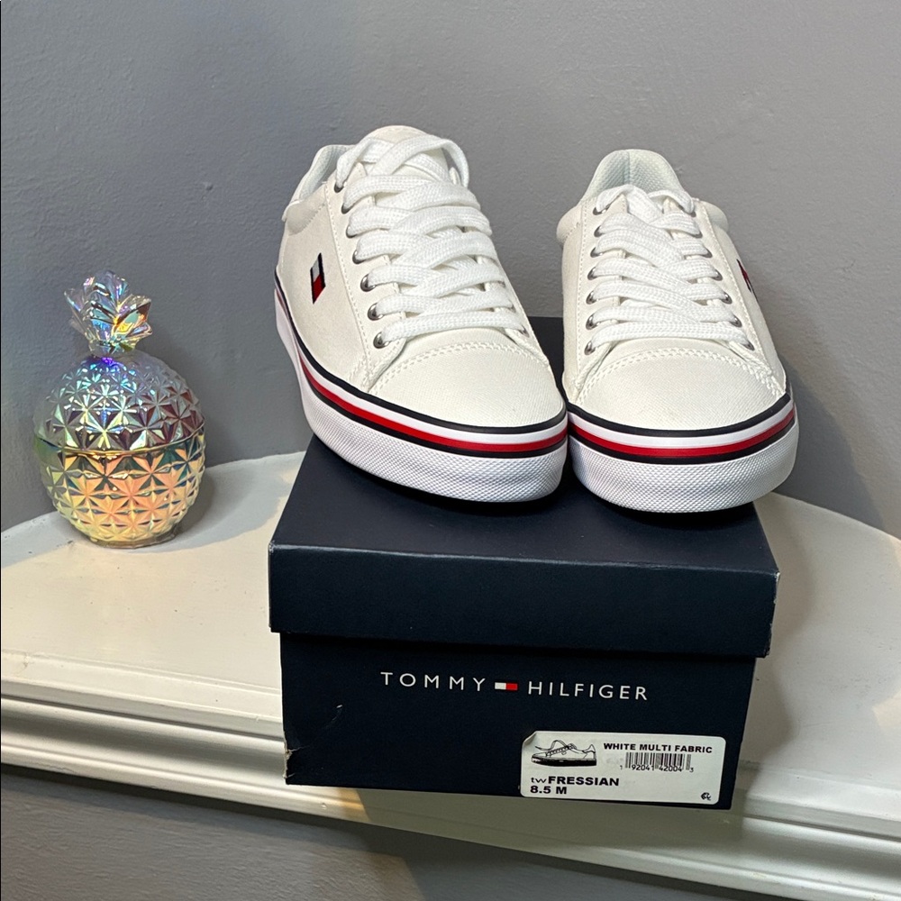 Tommy Hilfiger White and Red Women’s Sneakers